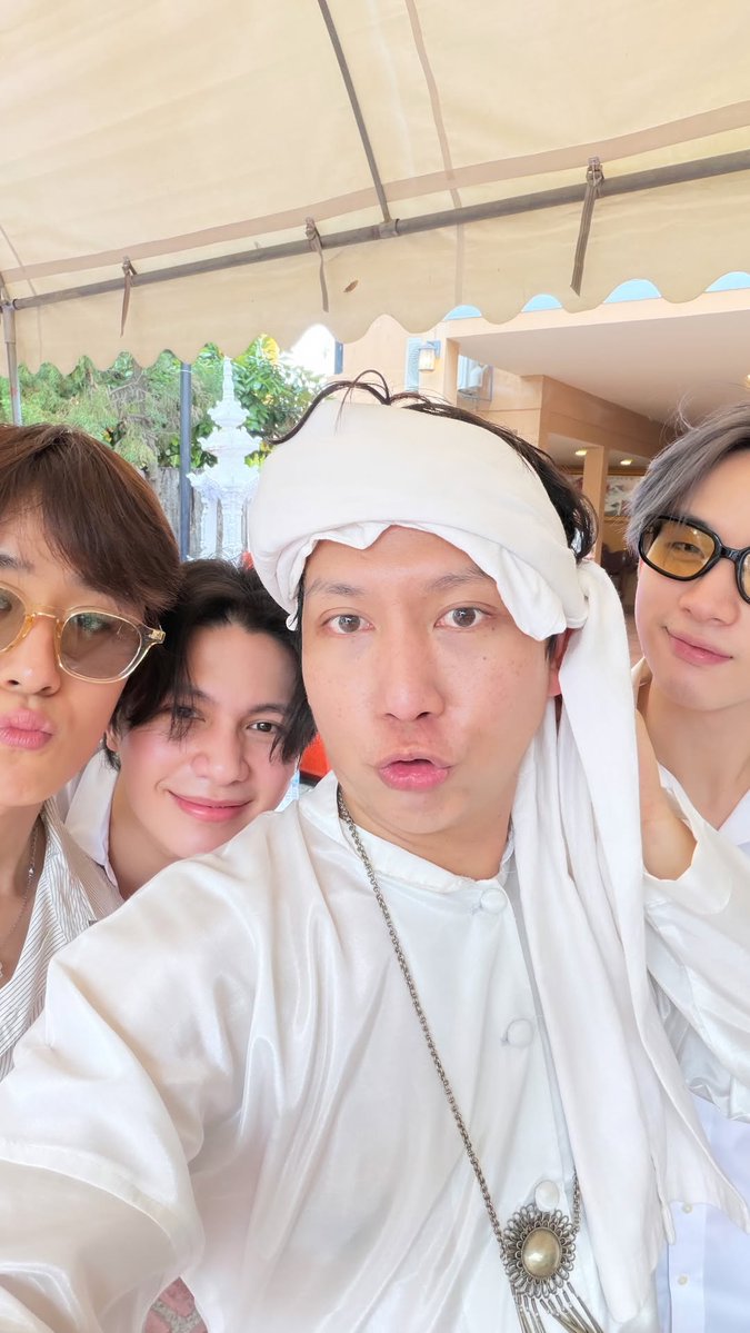 น่ารักมากกกกกงะ 😭😭😭😭 แจ้มแดงๆๆ

#williamjkp #nnutdan #hongshihoshi