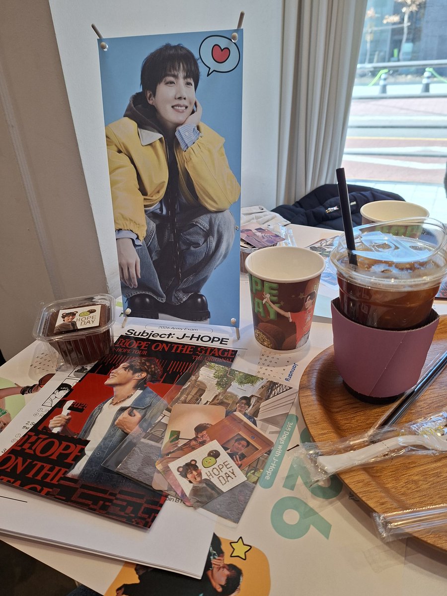 𝔸𝕝𝕓𝕒𝕟𝕖 ⁷ ⁺ ⁸ ❤️ tweet media