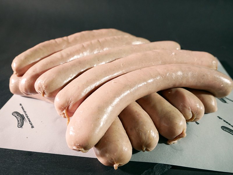 André B tweet media