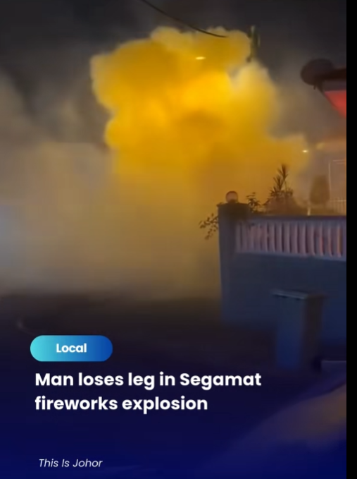 I have just ONE question 

How did such a large fireworks pass by Malaysia Custom inspection ? 

<a href="/KDNPUTRAJAYA/">KDN🇲🇾</a> <a href="/saifnasution/">Saifuddin Nasution Ismail</a>