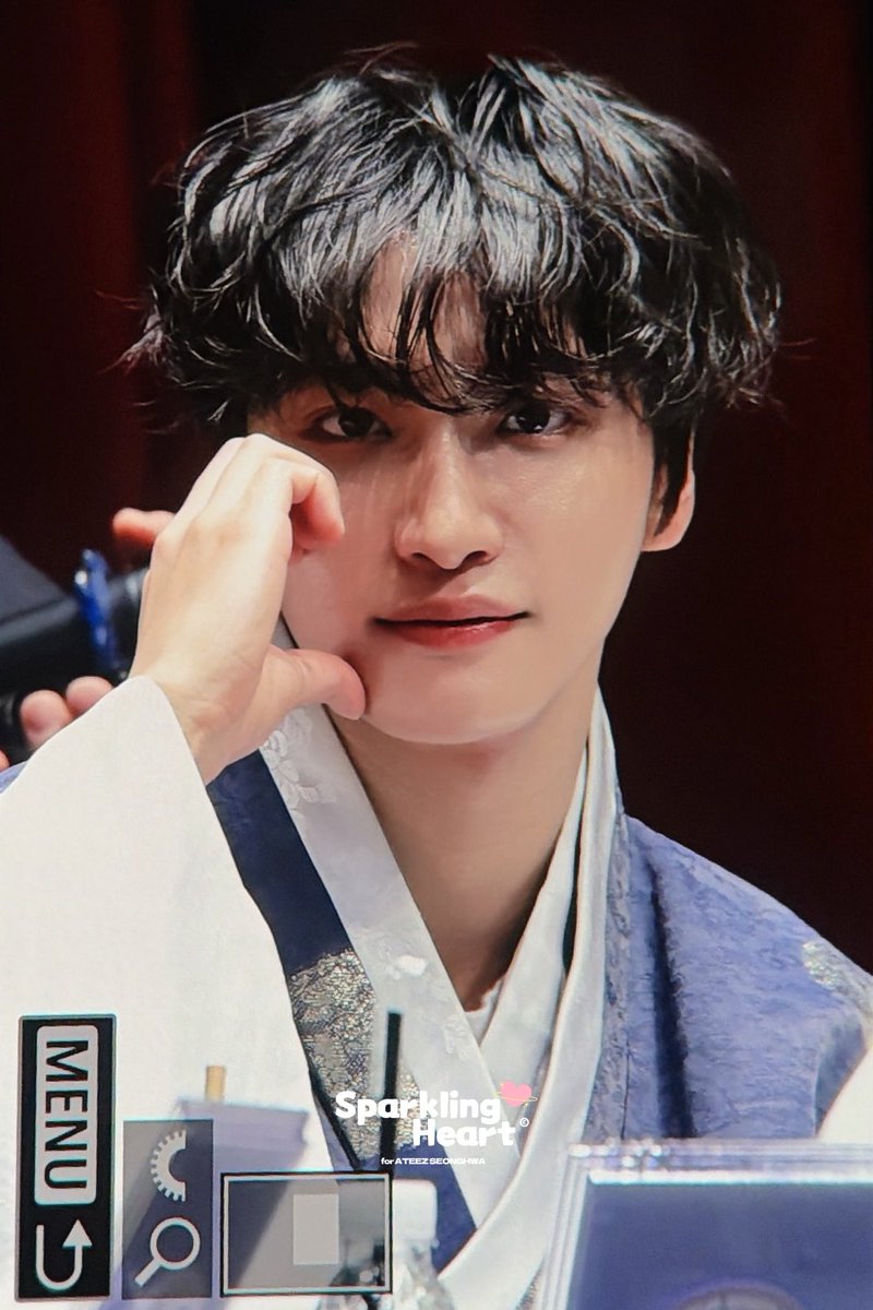 260219

#에이티즈 #ATEEZ #성화 #SEONGHWA