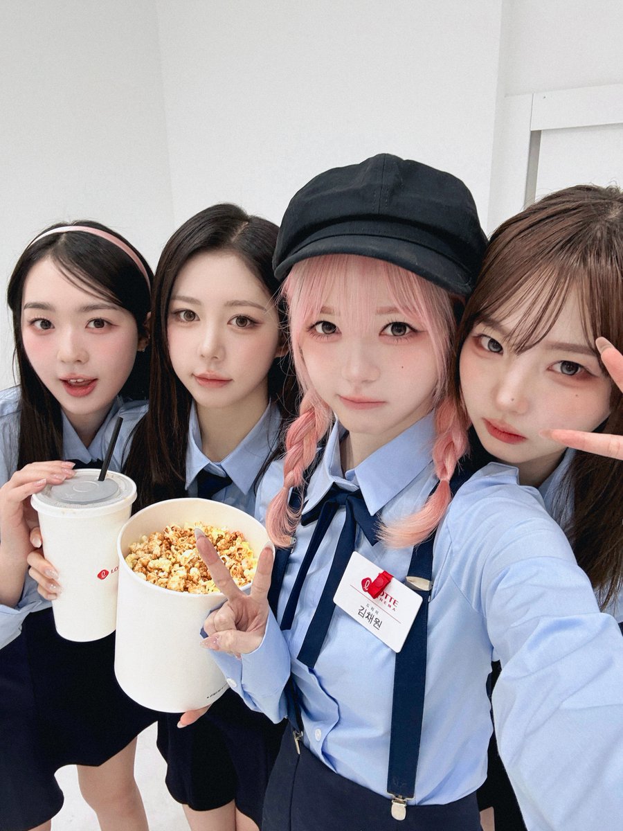 안녕하세요〰️ 사장님 ͗ ͗ ͗ ͗ 🫶
저희 내일 오후 2시까지 출근하면 될까요?? (՞៸៸›⩊‹៸៸՞)🩷

#tripleS #트리플에스 #トリプルS
#トリプルエス #トエス
#신입알바07즈