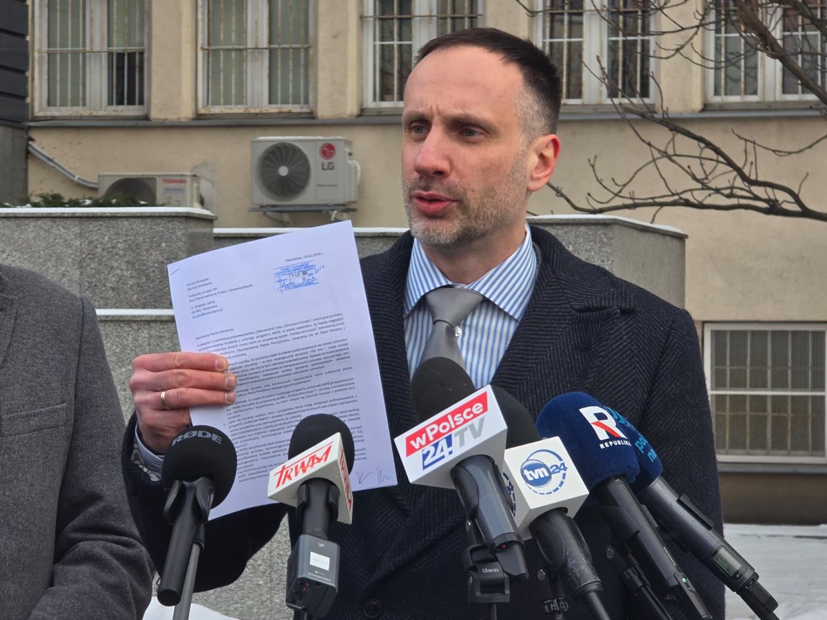💬 Poseł PiS <a href="/JKowalski_posel/">Janusz Kowalski 🇵🇱</a>: 👉 Mamy do czynienia z jedną z największych afer III RP.
👉 Fundusz SAFE wygląda dziś jak fundusz emerytalny Koalicji Obywatelskiej. 10 mld zł ma trafić do prywatnej spółki,  na której czele stoi były poseł KO Paweł Poncyljusz, czyli kumpel
