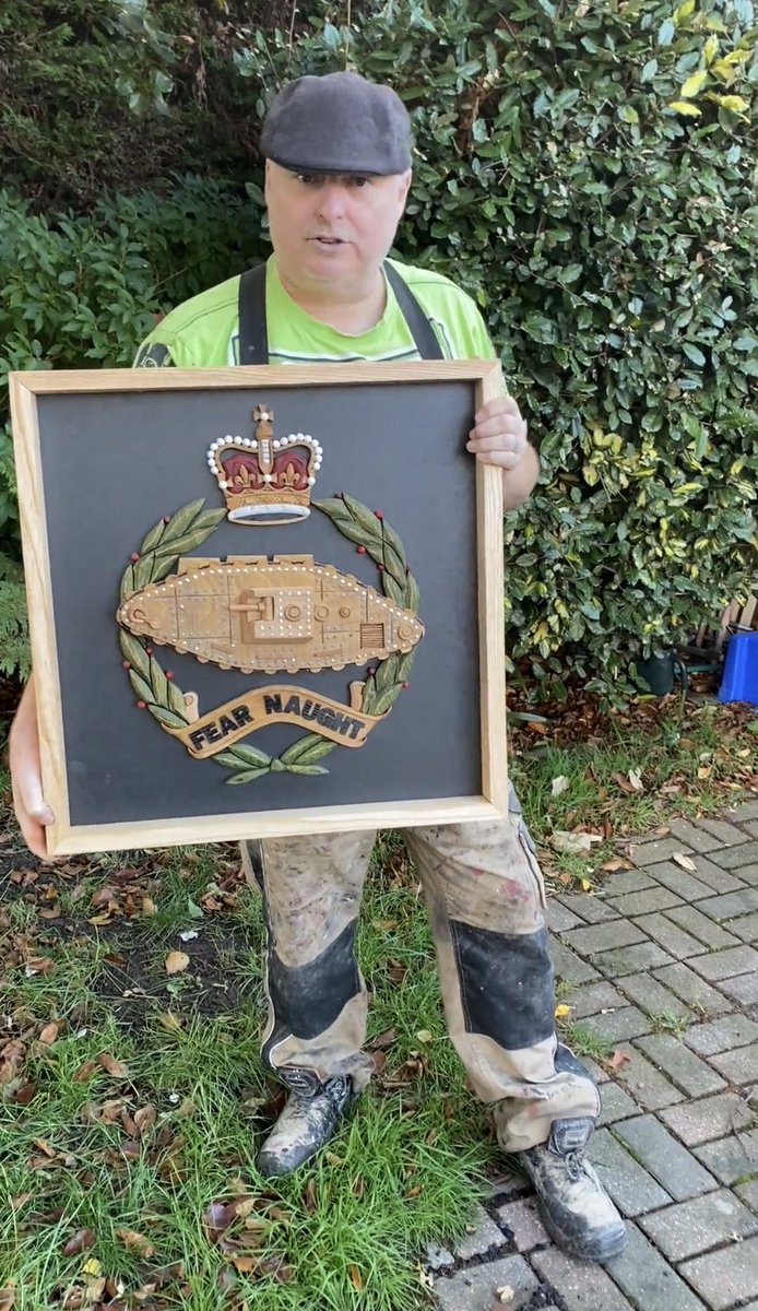 GOV3DUK's tweet photo. For 109 years, the @RoyalTankRegt is the world’s oldest tank regiment. Thousands have served in the RTR since then, so we proudly present our hand carved Royal Tank Regiment plaques in honour of all those that served and fought throughout all those years.#FearNaught.⚒️🇬🇧 https://t.co/8pOd5uePVq
