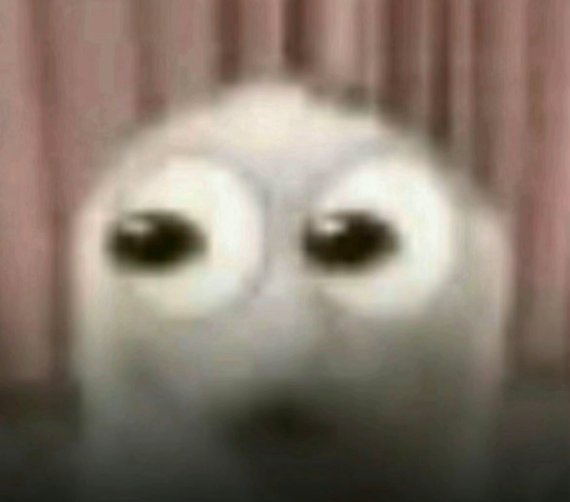 UkeCheeks's tweet image. thinking I should lowk relapse so I can get skinny again