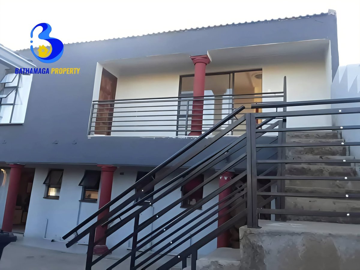 BathamagaProp's tweet photo. 🏠 1 Bedroom Cottage to Rent in Protea Glen Ext 20, Soweto 📌 

🏷 R3,200 p.m

✅️Kitchenette | Lockable bedroom | Ensuite bathroom | Water &amp; electricity included | Parking space

👇 Get full details: 
https://t.co/rcm8aASWDH 

#BathamagaProperty #SowetoRoomsToRent #PerthTanapon https://t.co/qFzNvFxbIL