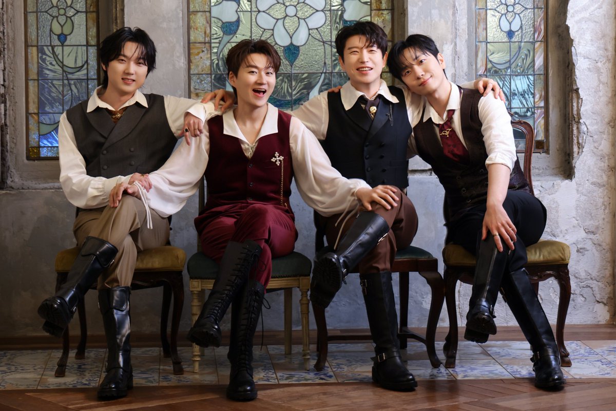 이 사진 진짜 마음 따듯해짐
예쁘게 웃는 가좍스텔라 🥹