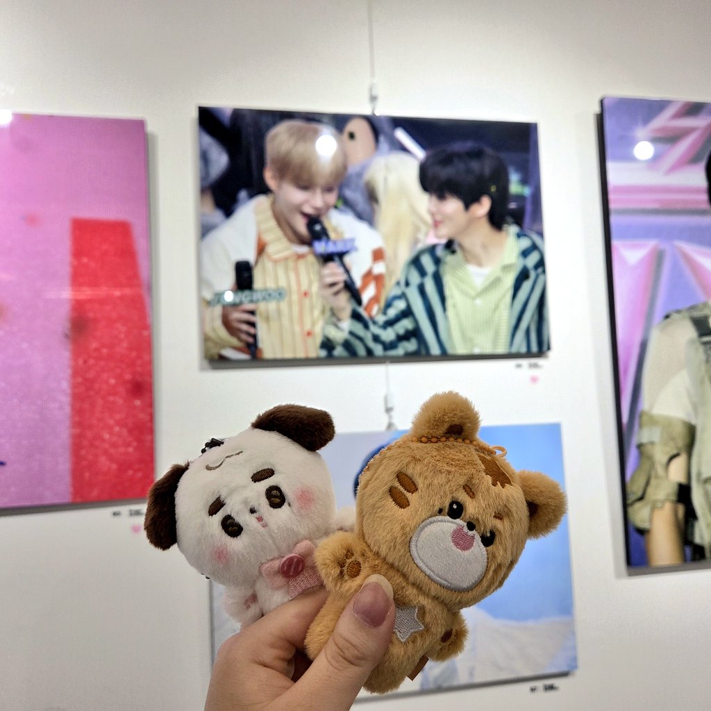 맠정 사진 진짜 너무너무너무 예쁘고 귀엽고 사랑스러움🥹💓💓💓💓💓