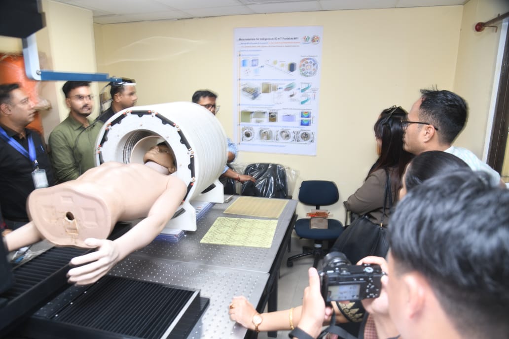 PIB in Assam tweet media