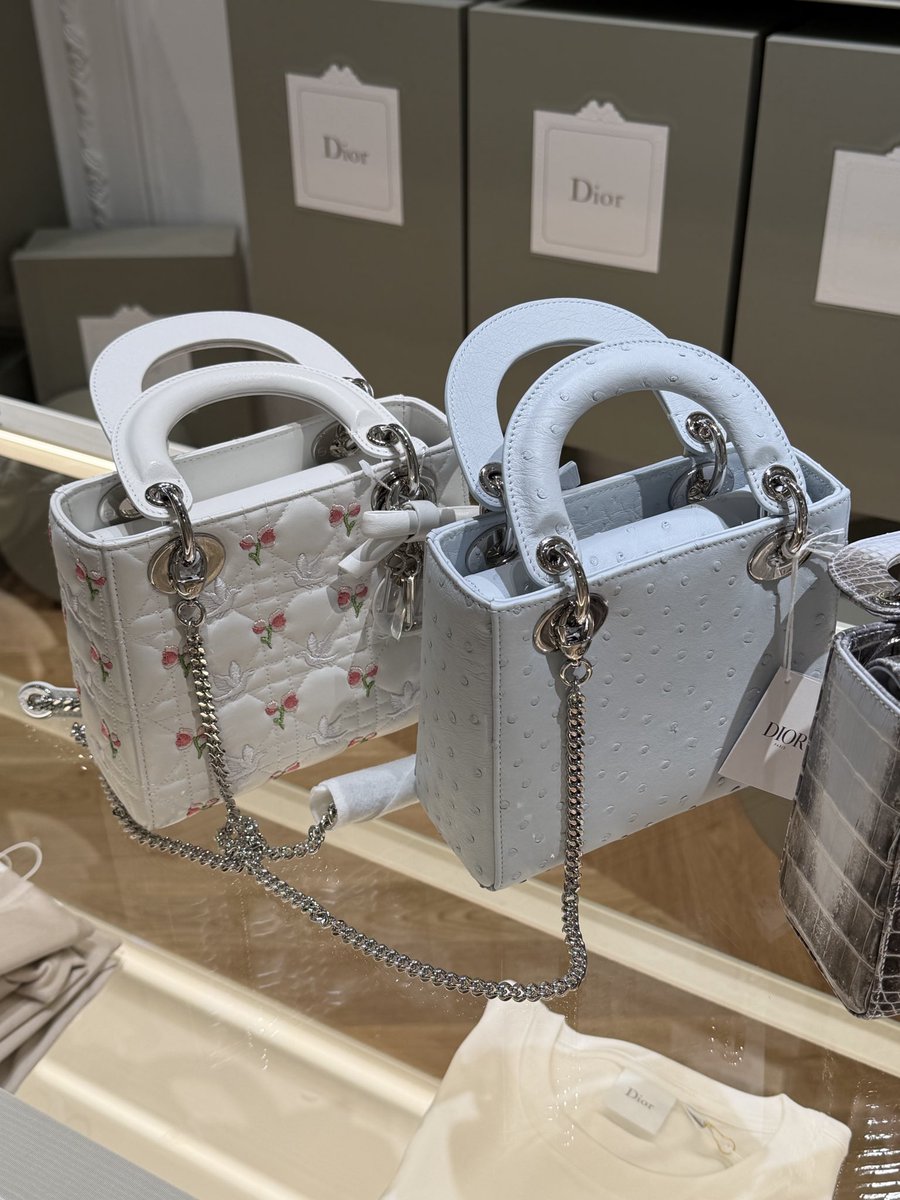 总而言之你很可爱我很喜欢你 tweet media