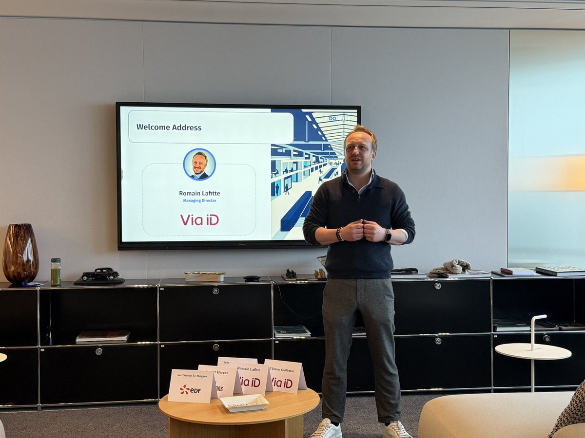 Moove Lab tweet media