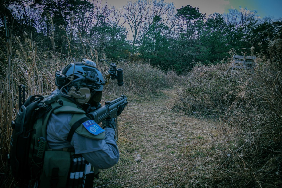 『バイオ8にBSAA兵のDLCが来た』てこの俺のコス写真見せたら何人かは騙せるかな

photo/ <a href="/hojityahojitya/">ほぅじちゃ</a> 
#REBHFun