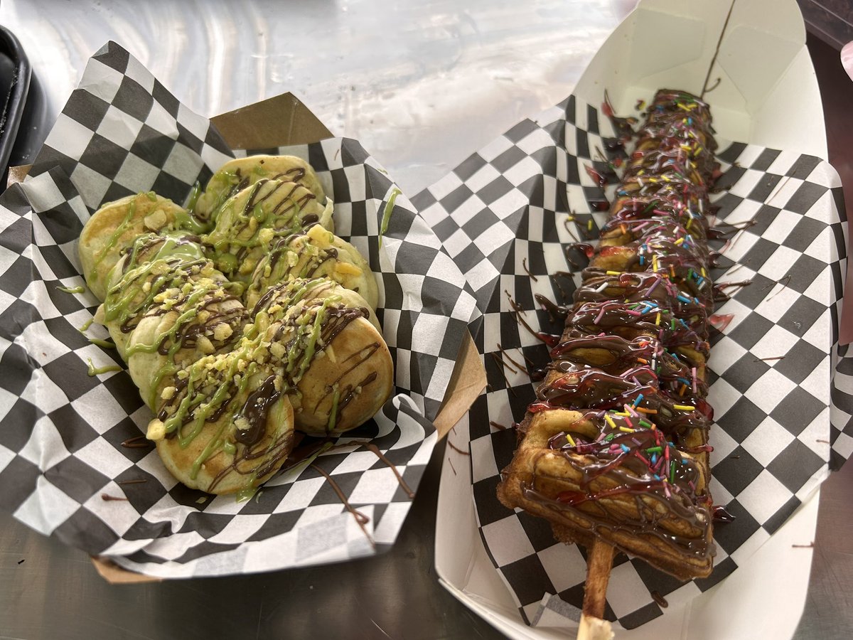 A Loada Waffle tweet media