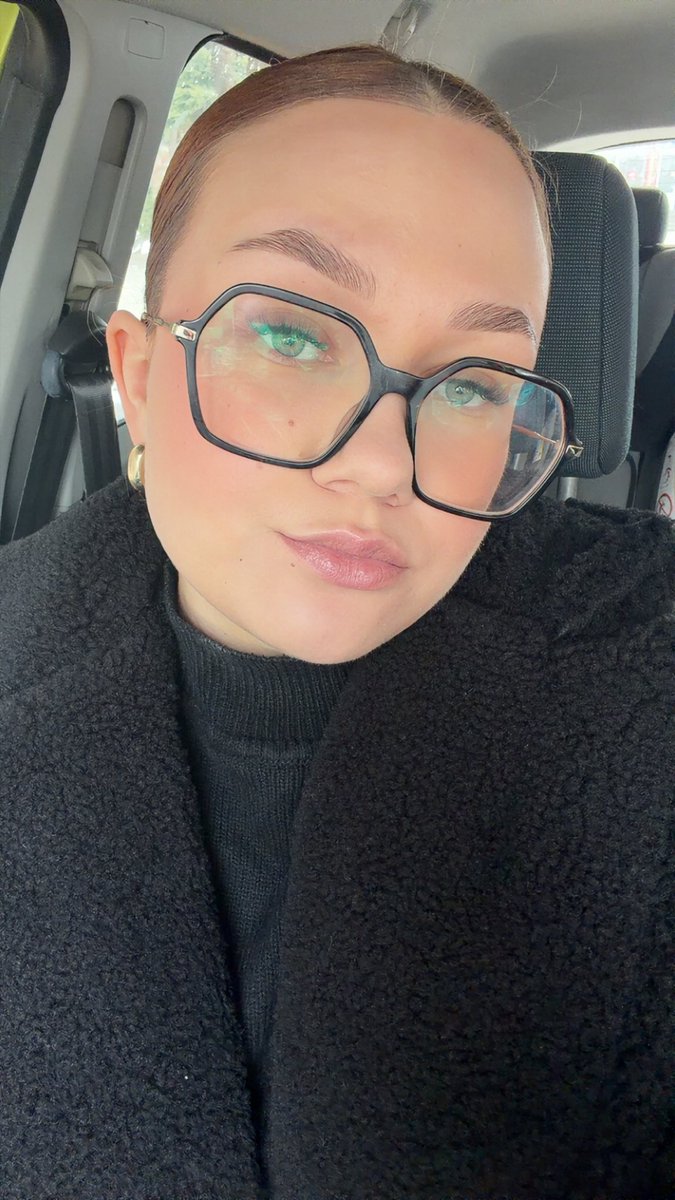 nierozczytana_ 🤠🤠 tweet media