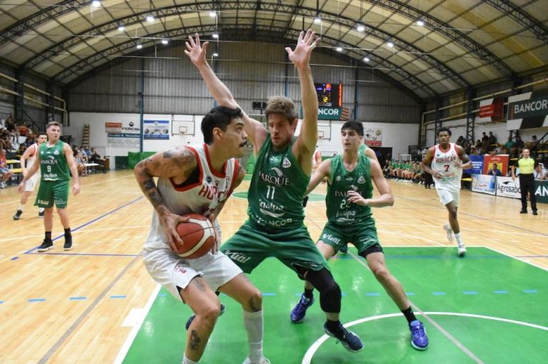 LIGA ARGENTINA. <a href="/hlhbasquetmza/">Huracán Las Heras Básquet</a> perdió en Córdoba ante Barrio Parque y sufrió su sexta derrota al hilo.
saltoinicial.com.ar/2026/02/19/lig…