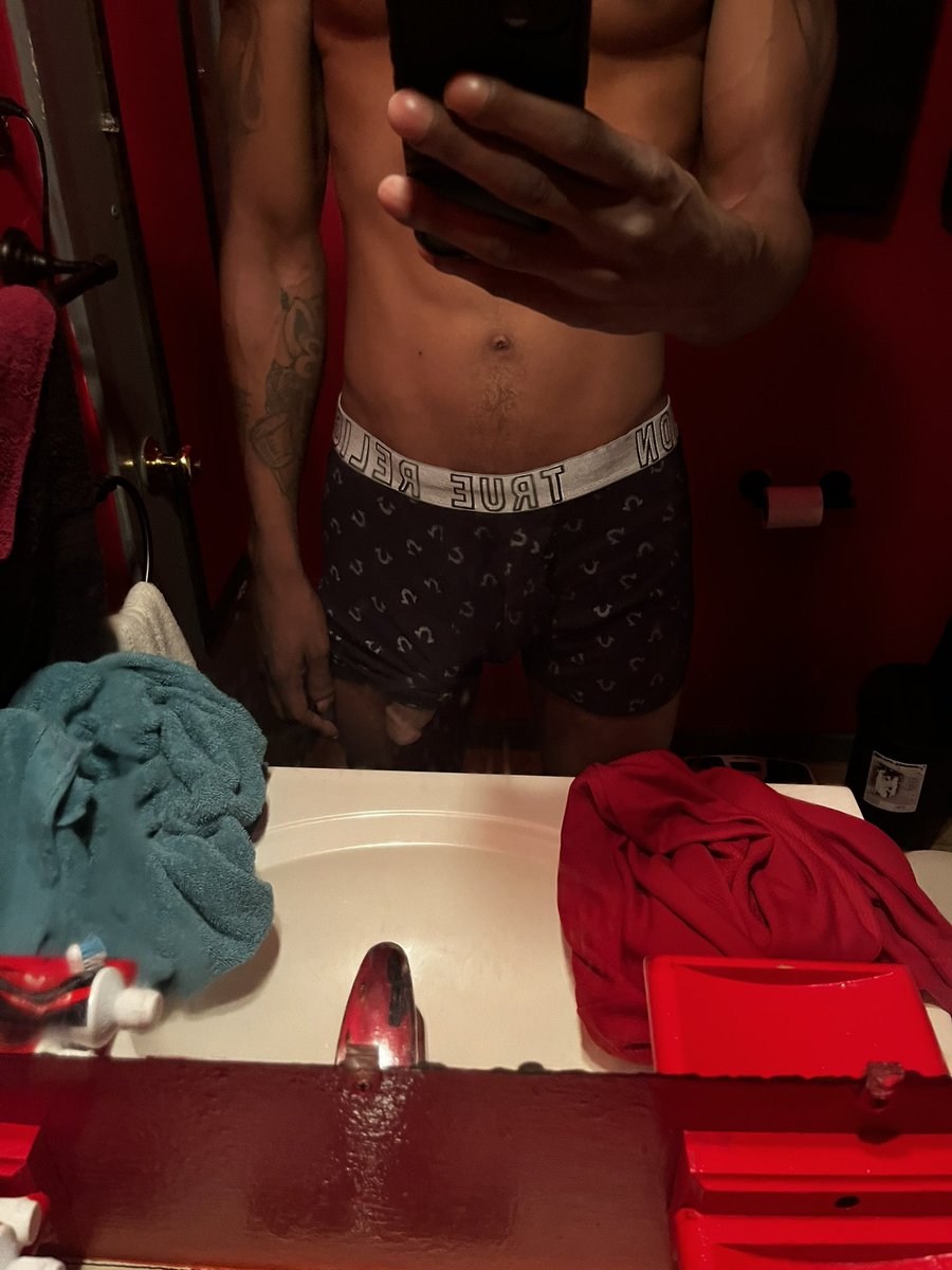 Raymond91496480's tweet photo. Dm me For Link? prices! Content Collaboration 🤤Beaumont area https://t.co/bvwD2wjkrY
