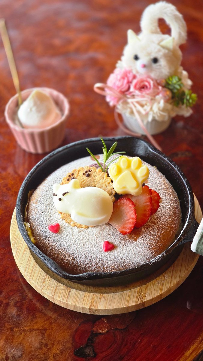 山川まどか 🥞ﾐﾂﾊﾞﾁｶﾞｰﾃﾞﾝｶﾌｪ🐝庭園喫茶錦 山形 (@madoka_yamakawa