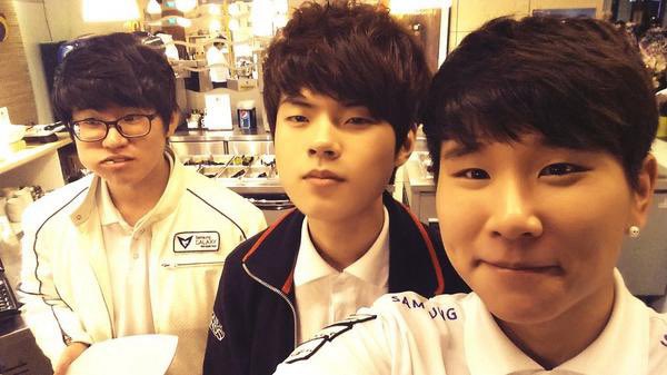 혁규야 데뷔 13주년 너무너무 추카해🥹🩷
데프트 경기 보고싶따

#Deft_13th_anniversery
#Happy_Deft_13th_Anniversary