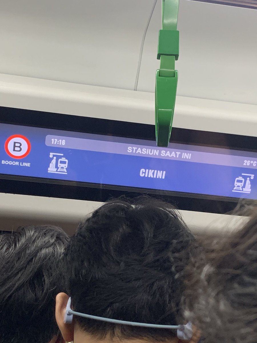wooumi_'s tweet photo. 19/2/26

Krl ke BOGOR selalu ngaret dijam seginiii WHYYY alasan selalu antrian masuk manggarai.

Ini kereta 1362 harusnya tiba di Cikini 17.13 realitanya jam 17.16 masih ketahan di Cikini. Telat 1 menit aja bisa ketinggalan krl cikarang sayaaaa. Kita liat besok

@CommuterLine https://t.co/QsenQdc6uO