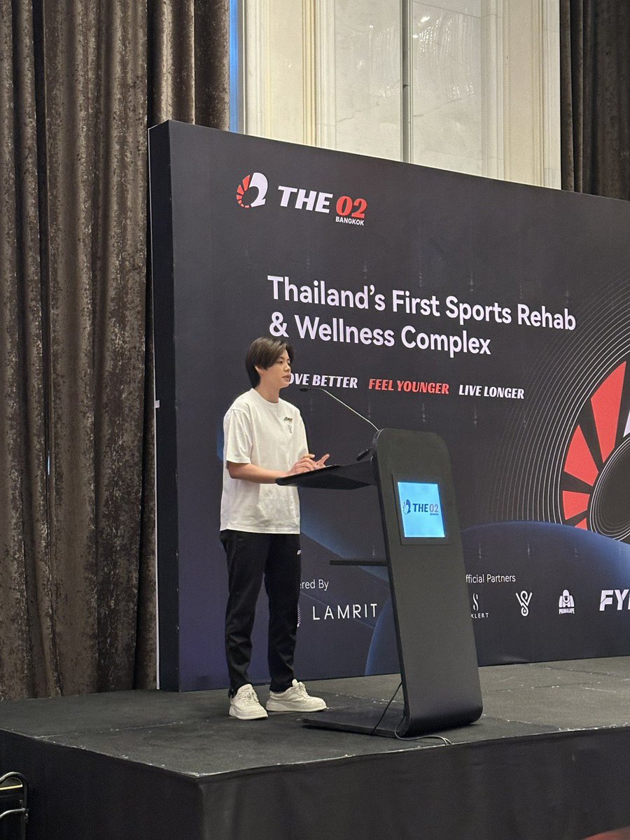 BadmintonBlahBlah tweet media