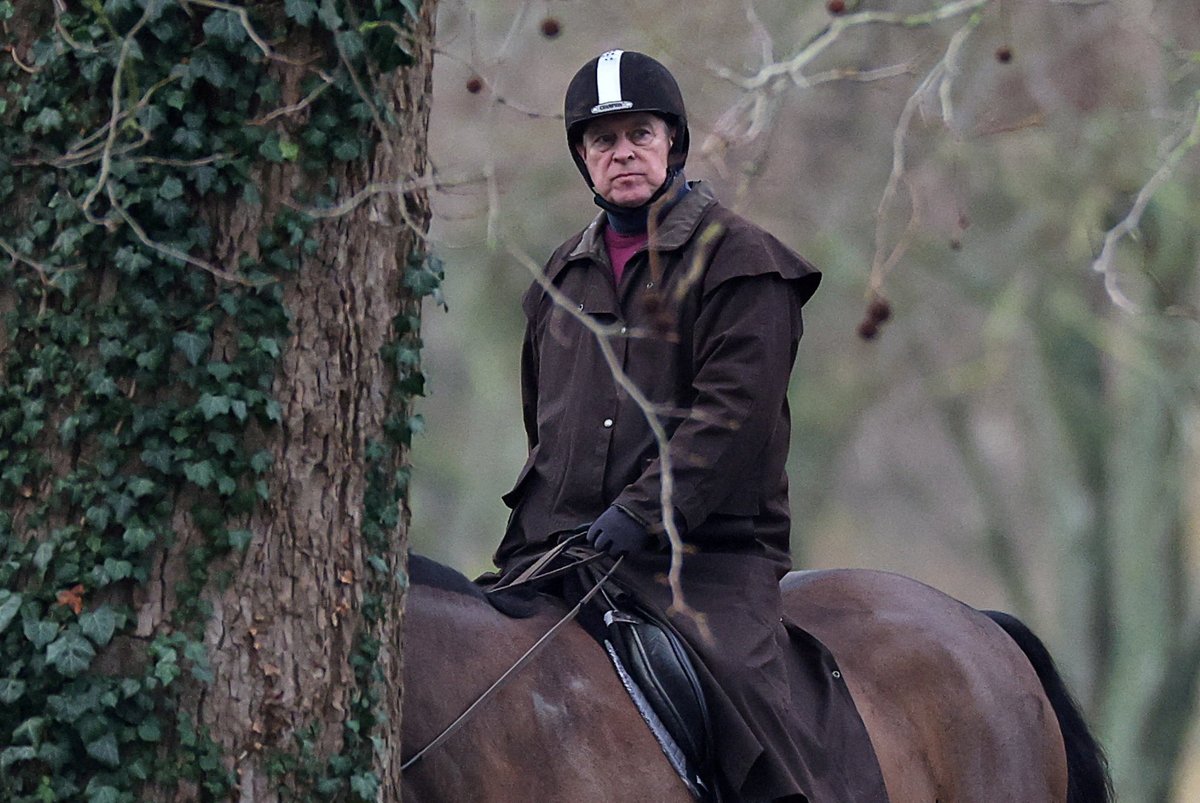 🚨 BREAKING: Former Prince Andrew arrested on suspicion of misconduct in public office, reports say