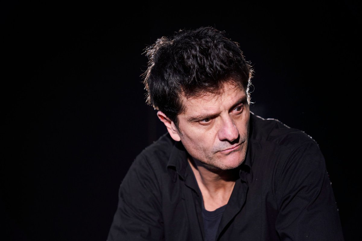 🎭 Sortegem 10 entrades dobles perquè vegis com <a href="/JoelJoanJuve/">Joel Joan</a> interpreta "Vània", de Txèkhov.

💥 Segueix <a href="/Teatre_Romea/">Teatre Romea</a> i <a href="/CatorzeCat/">Catorze</a>
💥 Posa un ♥️ i retuiteja-ho
💥 Digues amb qui hi aniries
💥 El dilluns n'anunciarem els guanyadors

catorze.cat/butaca/tast-te…