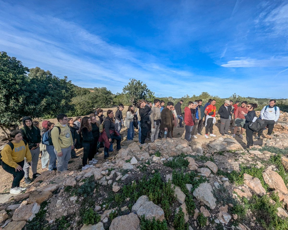 SensingIberian's tweet photo. Este año se incorpora también el alumnado de Historia del Arte @grauuvhart, ampliando la mirada interdisciplinar sobre la gestión y conservación del patrimonio en contextos de riesgo climático 🌍 https://t.co/oUSLMTfWNP