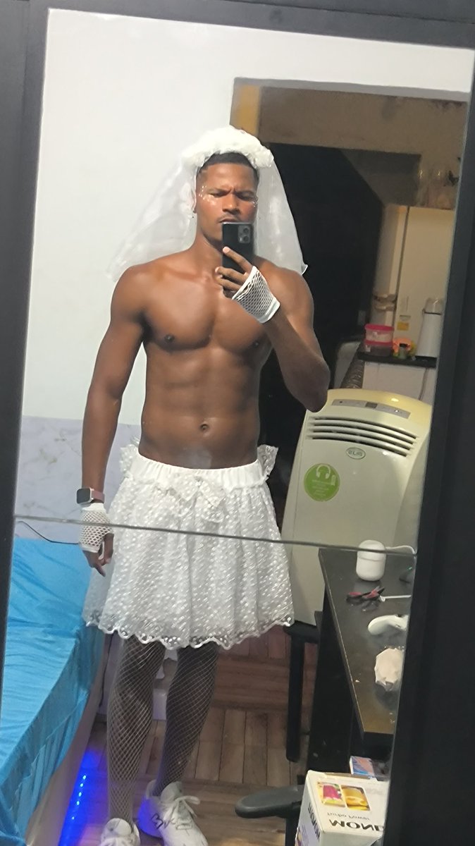 vevefarias's tweet photo. Não tinha postado antes https://t.co/d3jZo5jvuq