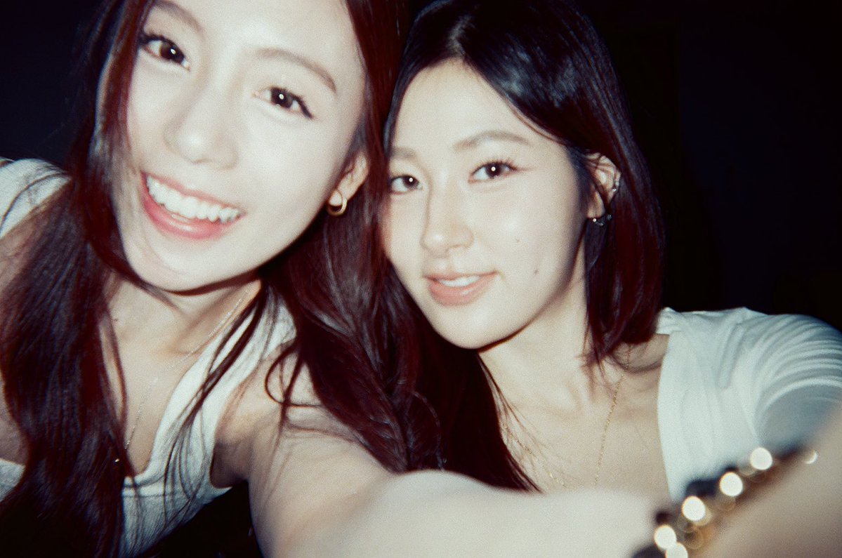 gamekj2564's tweet image. ป่านฟ้อนด์  น่ารัก แฟนมากอ่ะ 👭👉👈

#ป่านฟ้อนด์  #PahnFond