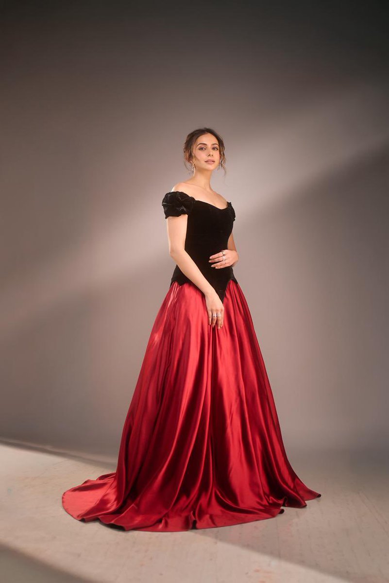 Rakul Singh tweet media