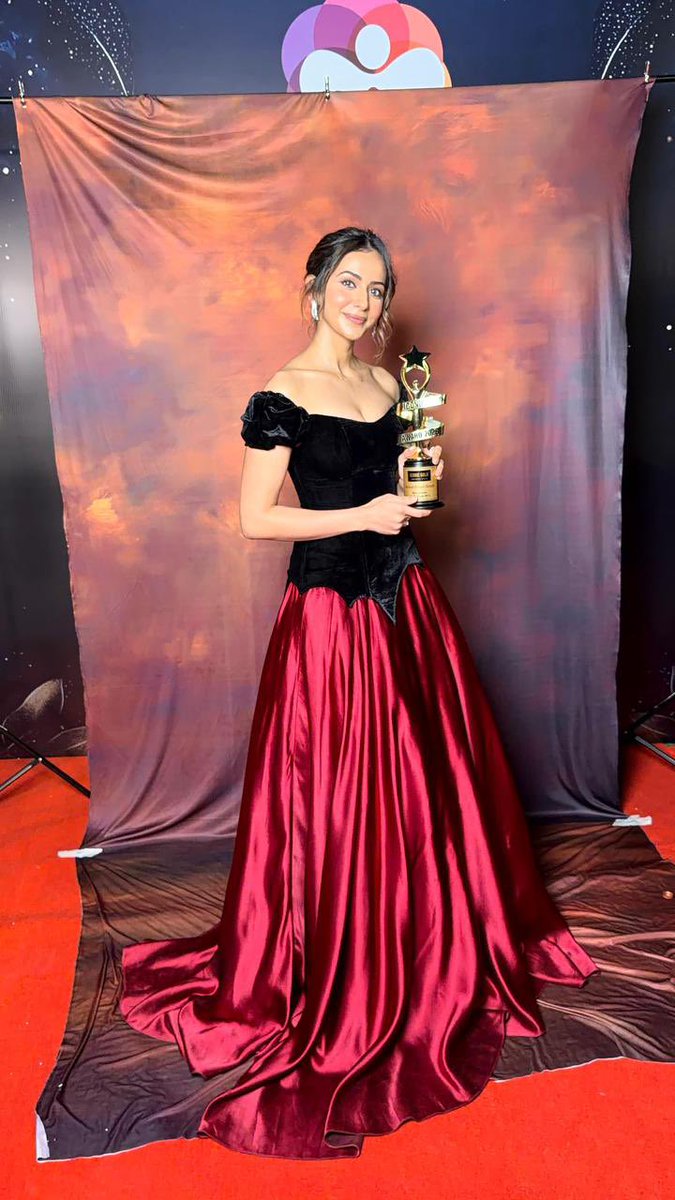 Rakul Singh tweet media