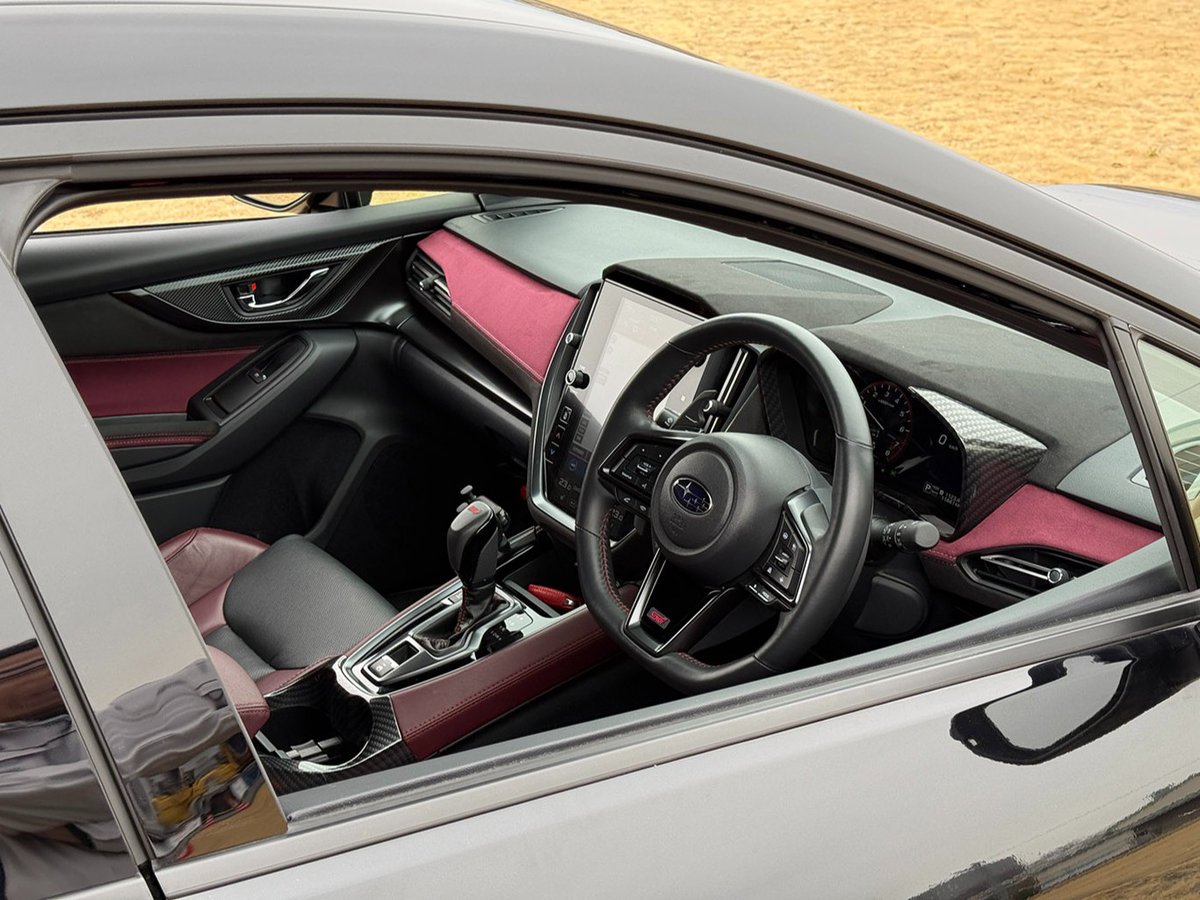 customline_sgrc's tweet image. WRX S4 VBHオーナーのお客様。

スエードのカラーを純正パーツに合わせてチョイス。
統一感が増して超かっこいいです！
#WRX #S4