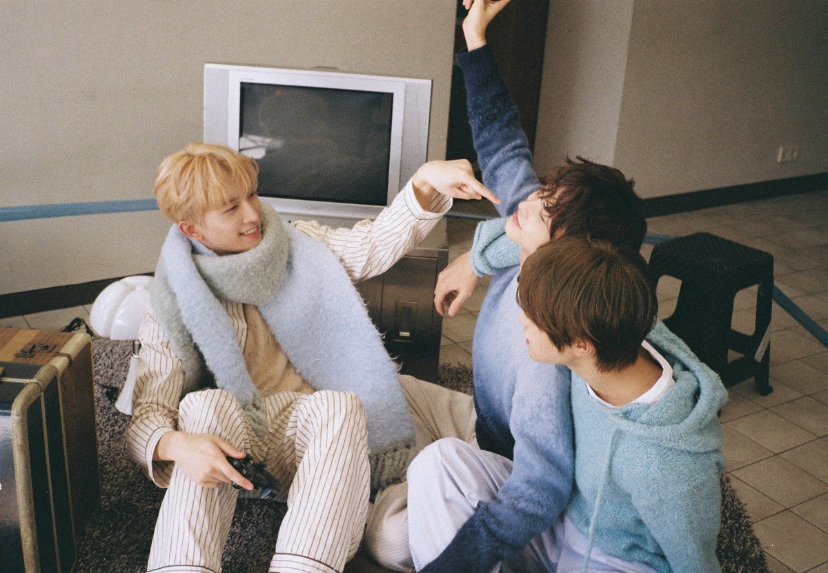 POW_grid's tweet image. [#JUNGBIN]
따뜻한 우리의 겨울 ❄️
#POW #파우 #정빈 #ComeTrue #컴트루