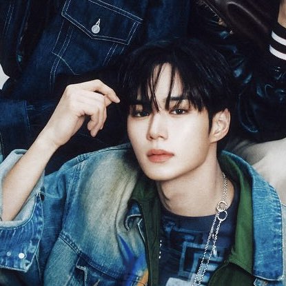 엘르맨 준서 얼굴 최고 ㅎ.ㅎ