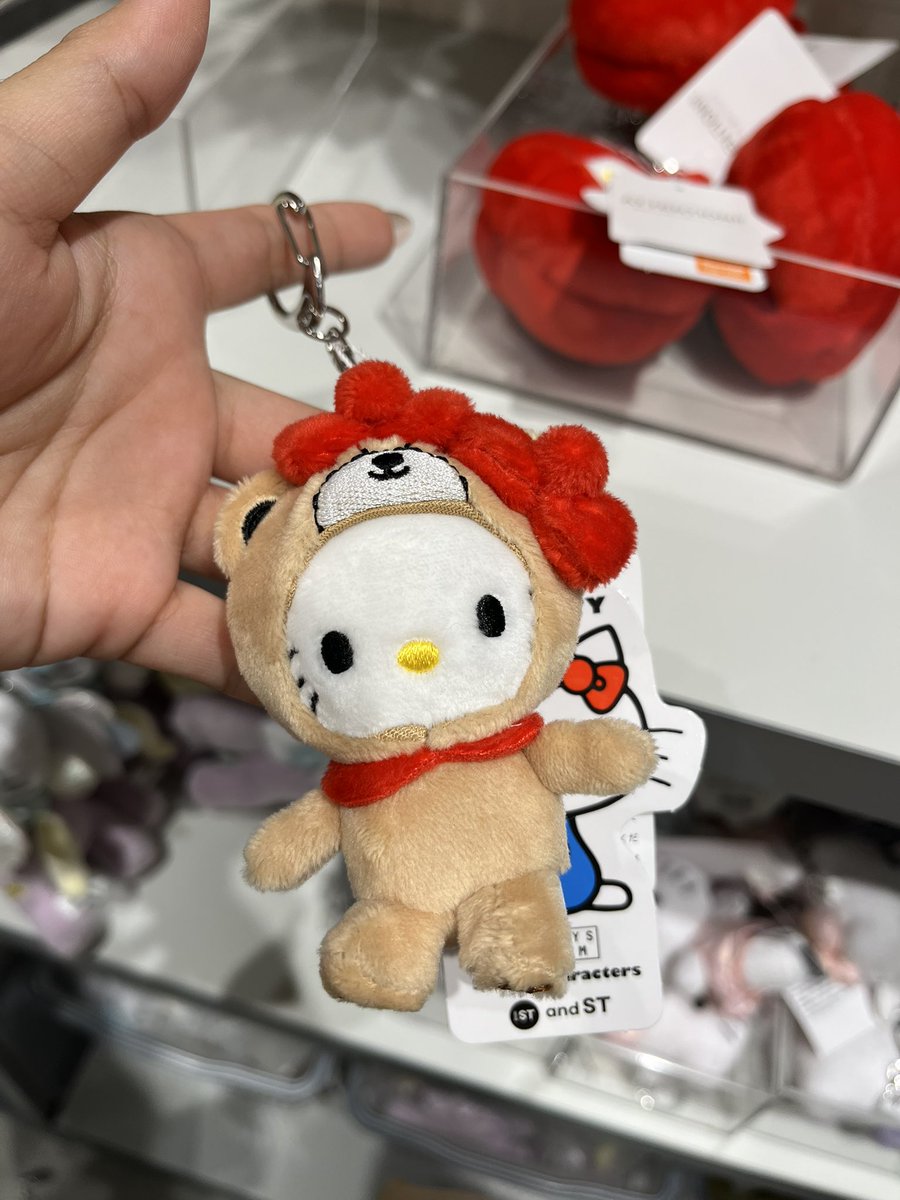 AMRtansa147's tweet photo. รับพรีราคาเหมือนมาซื้อเองเลยค่ะสอบได้ก่อนได้เล่ย #ตลาดนัดsanrio #sanrio https://t.co/aTz6r3P24F