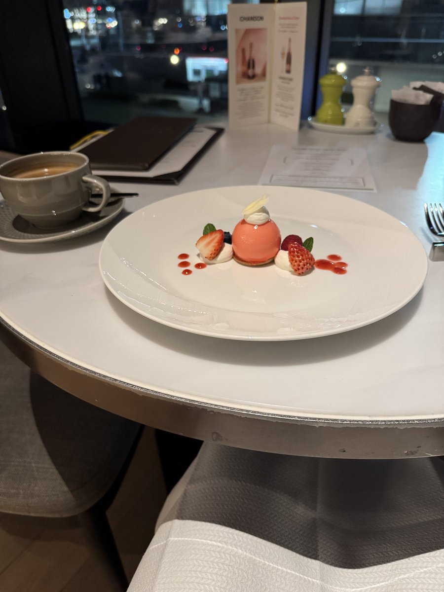 NCS7125's tweet photo. 今日の出張飯🍚

#出張飯
#富山
#北陸
#ヒルトン
#Hilton https://t.co/XBlogef60U