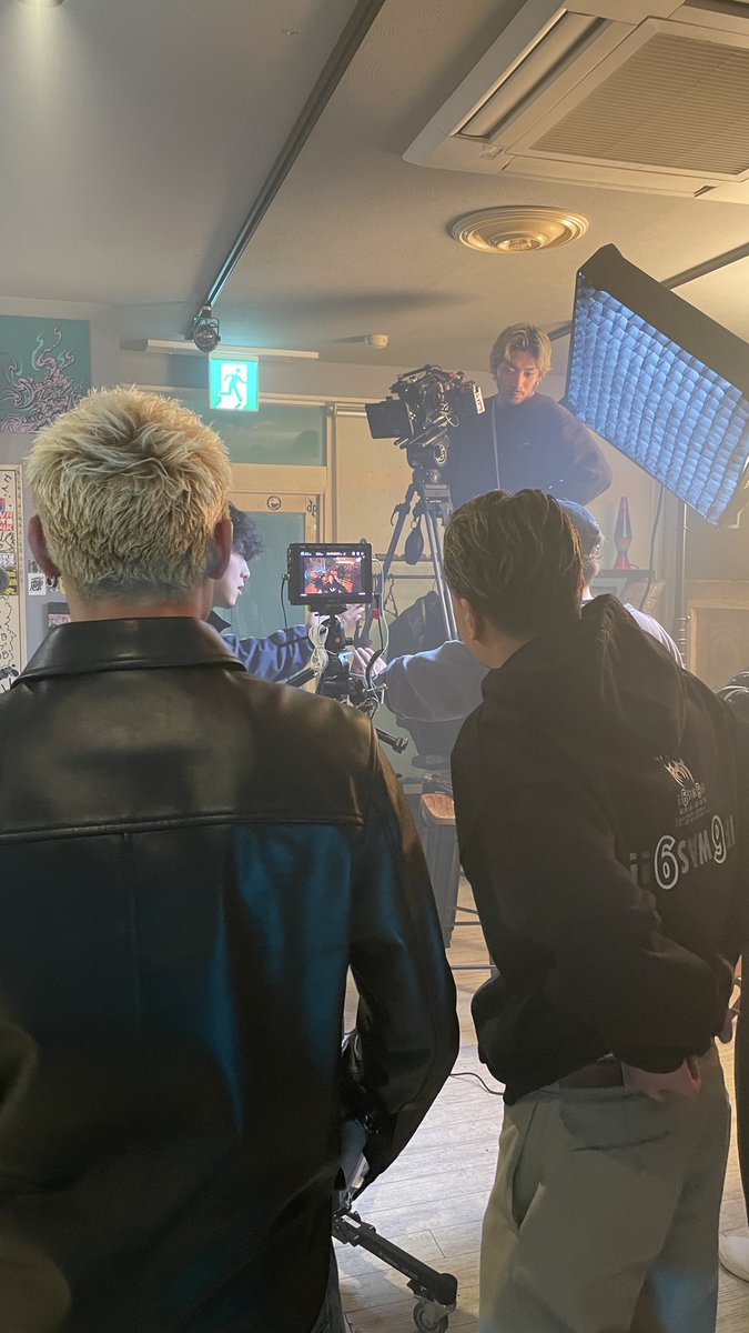 Gottz & MUD tweet media