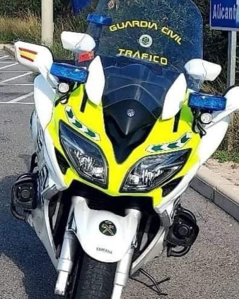 Te deseo una mañana muy linda, con muchas bendiciones para ti.
Dios llene tu vida de su amor y de abundante alegría, buenos días, amigas y amigos, un abrazo!!!🔝🇪🇸🔝💚🔝🇪🇸🔝💚🔝