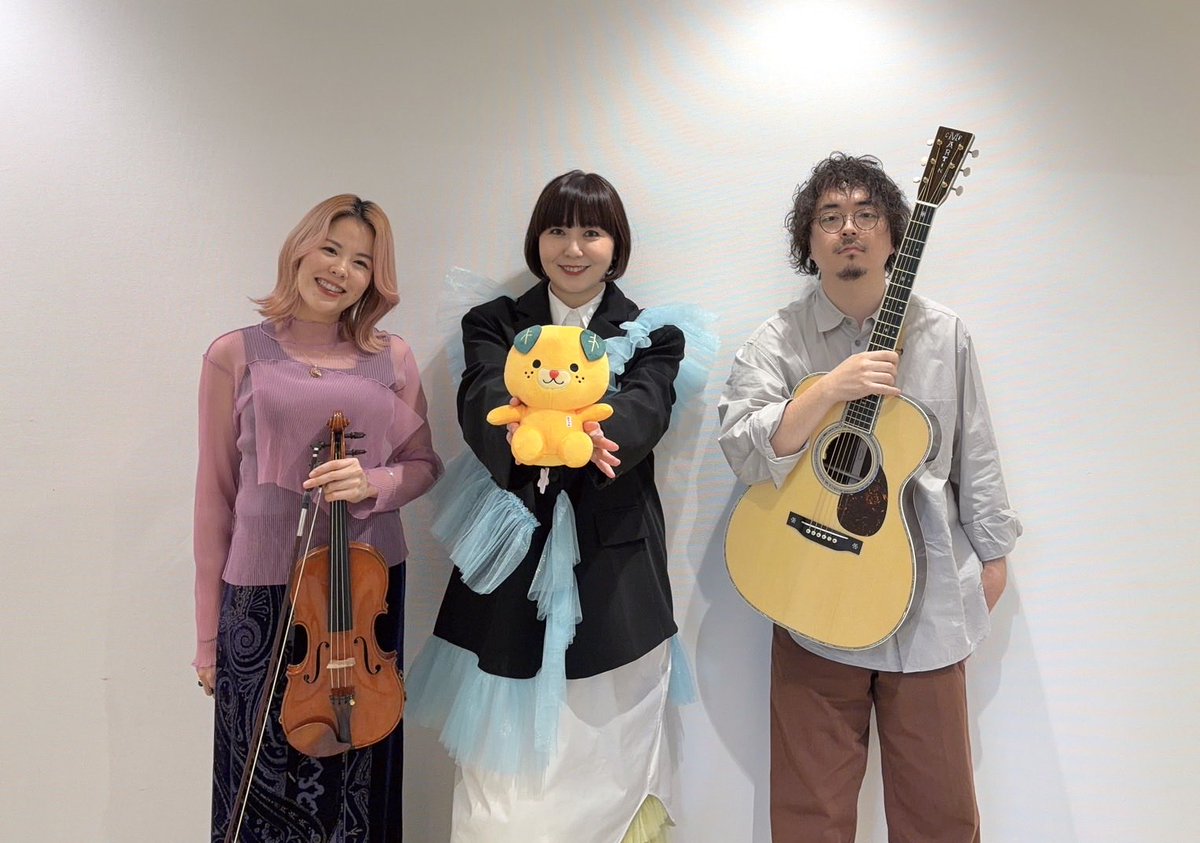 土岐麻子とスタッフ tweet media