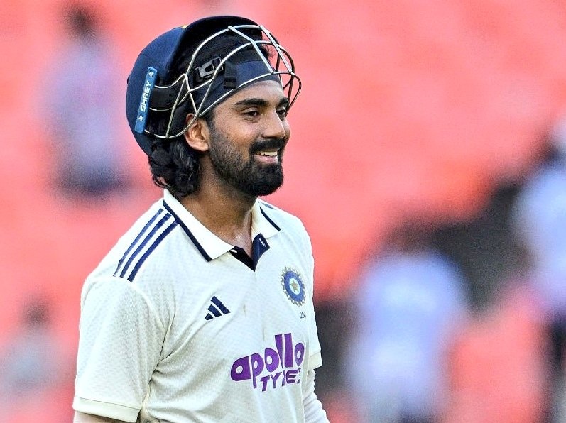 KL RAHUL IN RANJI TROPHY 2025-26:

Matches - 3.
Innings - 6.
Runs - 457.
Average - 91.40.
Strike rate - 73.59.
Hundreds - 2.
Fifties - 2.
In Quarterfinal - 130(182) &amp; 28(26). 
In Semifinal - 141(211) &amp; 86*(103).

C: <a href="/ImTanujSingh/">Tanuj</a>