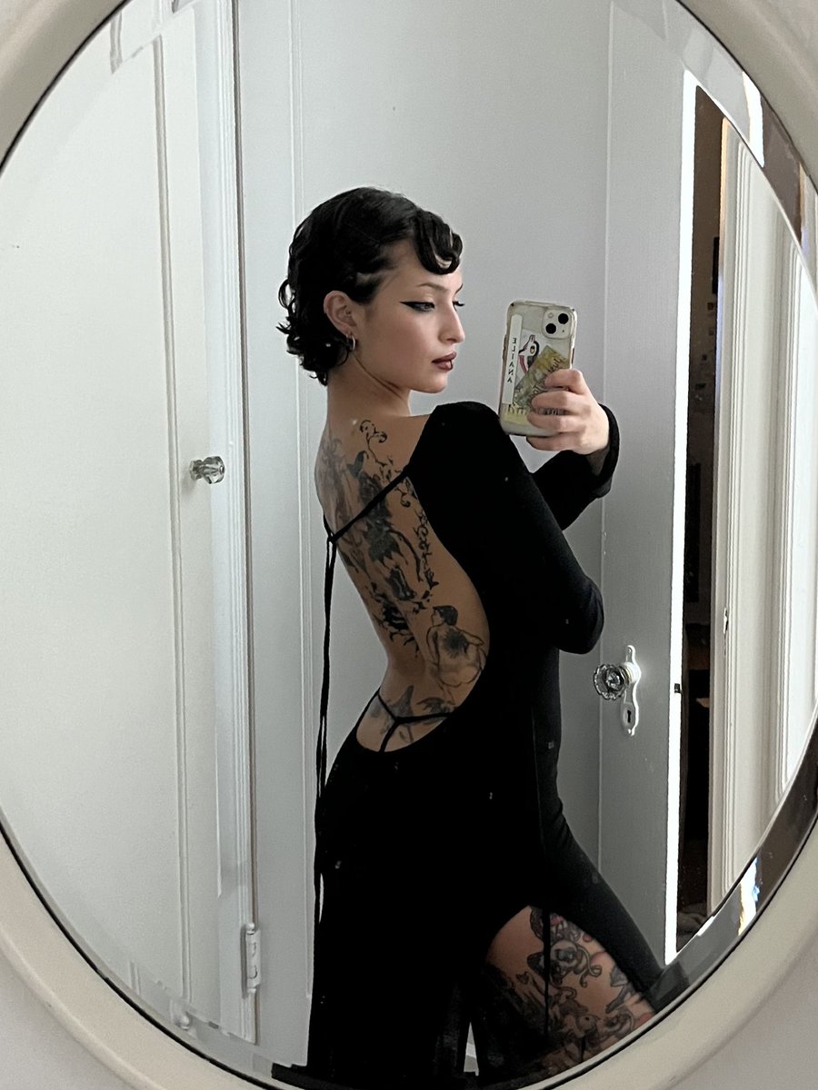 Ms. Chevious tweet media