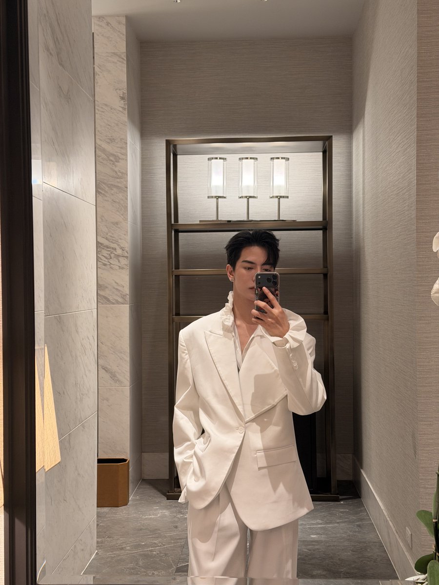 BABE 🐽 tweet media