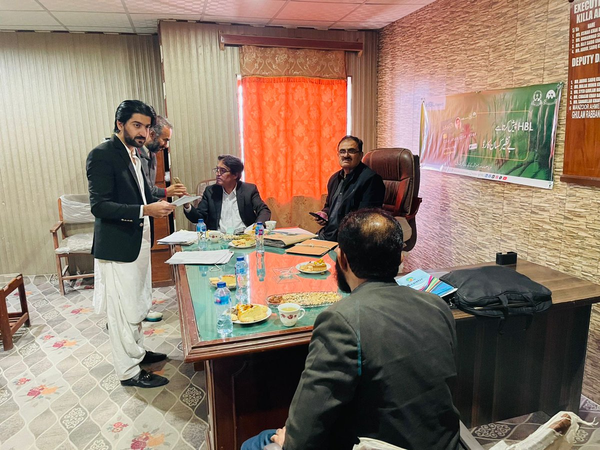 BalochistanCmit's tweet photo. Dr. Khair Muhammad Kakar, Mr. Shabi Badini, Members CMIT, and Mr. Azizullah Ghirsheen, Additional Member CMIT, conducted inspection visits to various districts to oversee the distribution process under the Green Tractor Scheme by Agriculture Department in District Killa Abdullah https://t.co/xWODG2pAGp