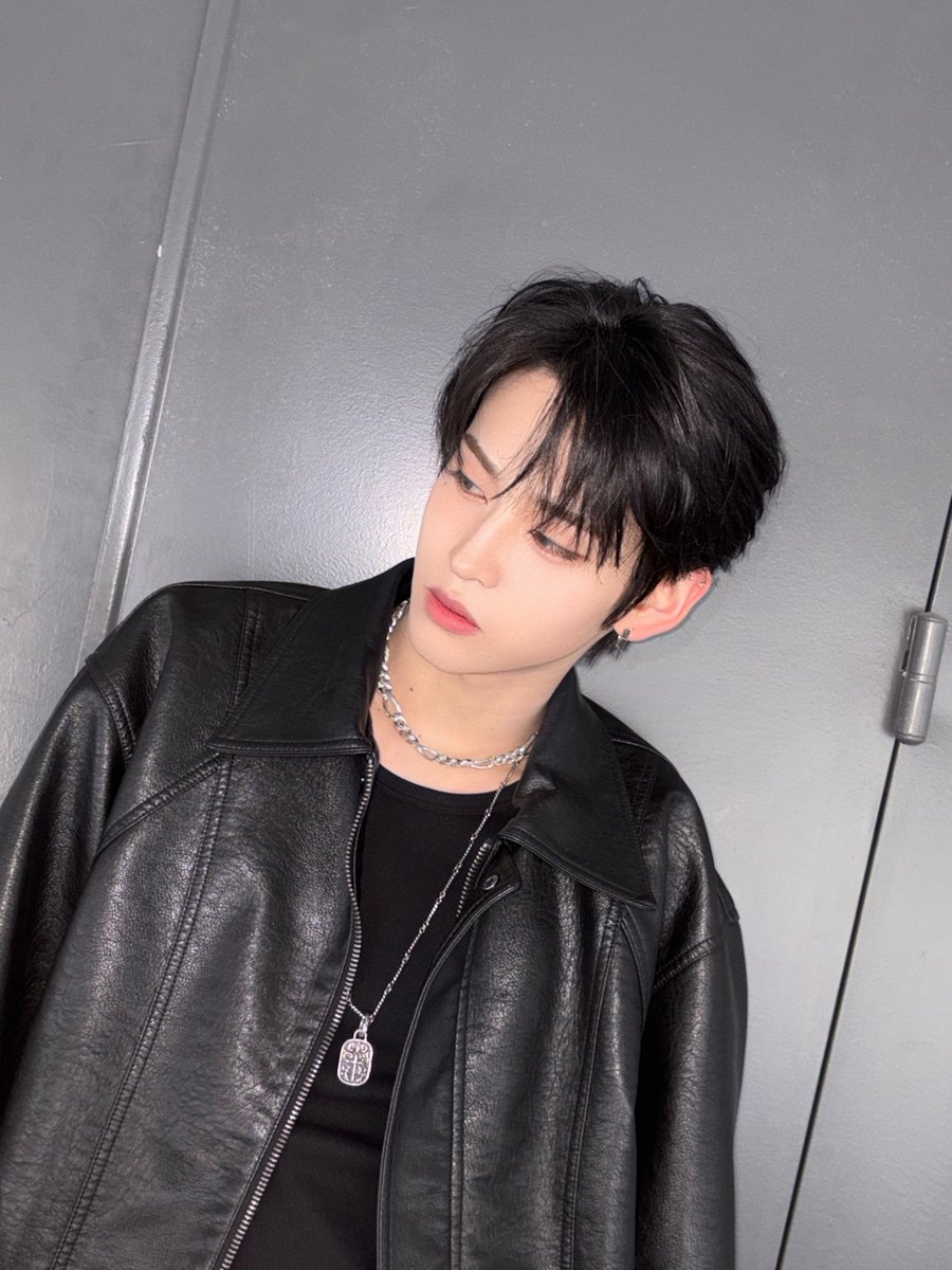 idntt_cosmo's tweet photo. HMA2025✨
여러분의 응원 덕분에 멋진 상을 받았습니다!
앞으로도 열심히 하겠으니 응원 부탁드립니다! 사랑해요♡♡♡

#idntt #아이덴티티 #アイデンティティ
#yesweare #토와 #towa https://t.co/cqM6n3a0zh