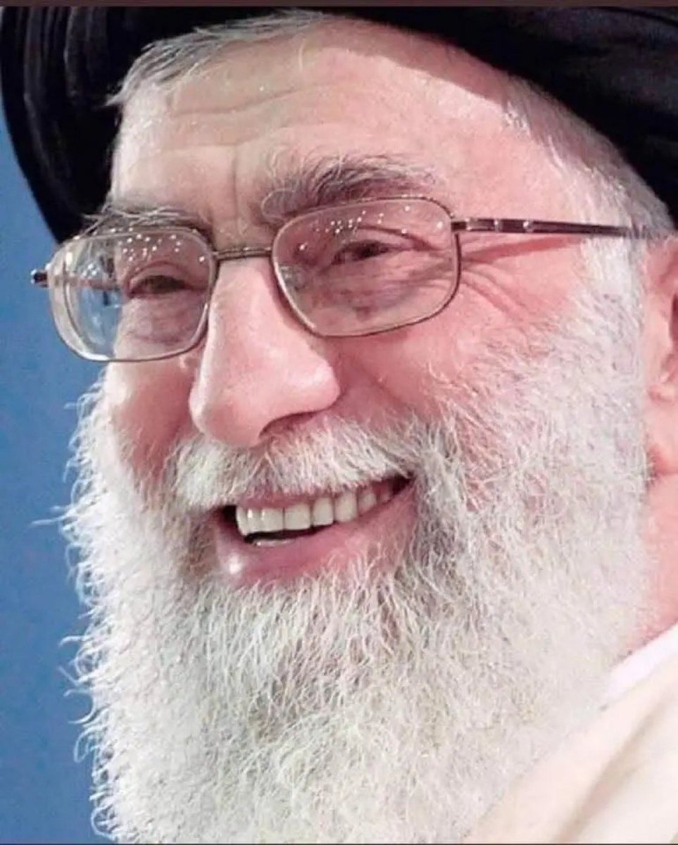 آقا معلم tweet media