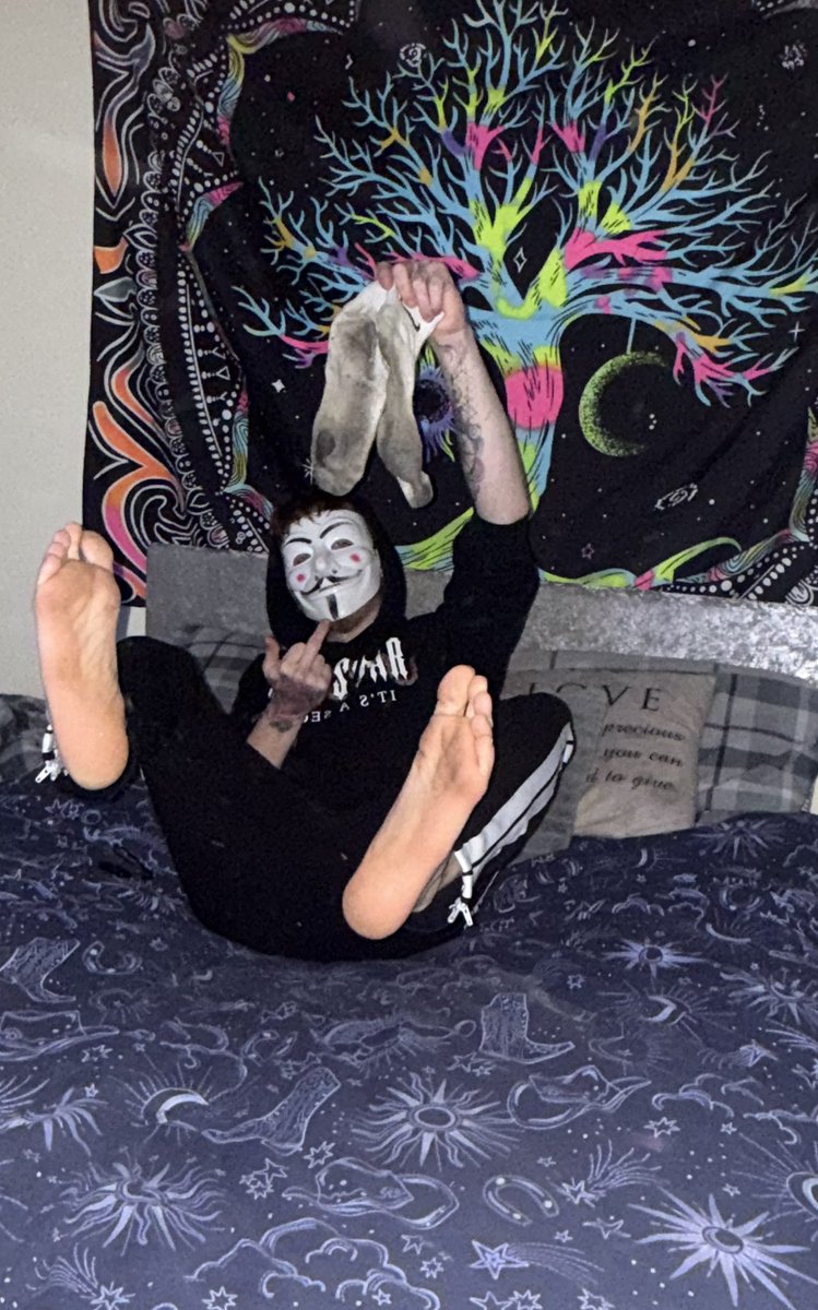 AlphaLou tweet media