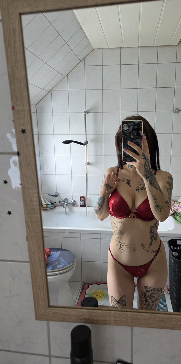 vanessa🤍🐭 tweet media