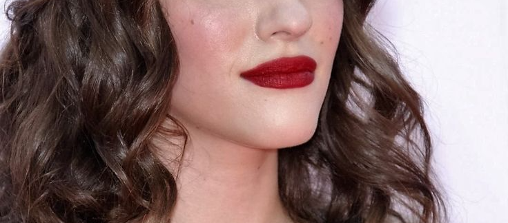 Viral_Vibe_'s tweet photo. Give a like to Kat Dennings or have a terrible weekoff.