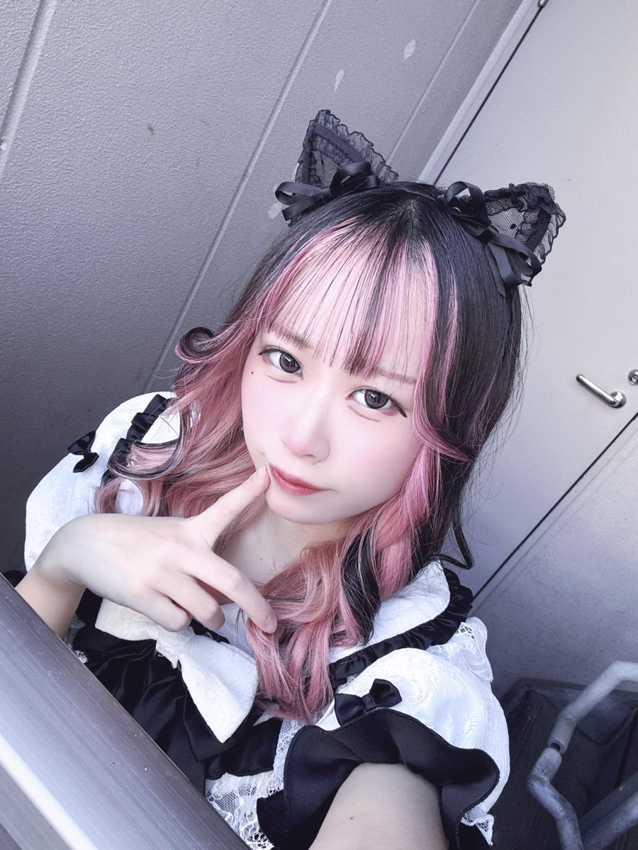 大人っぽい？🖤 #コンカフェ営業 #自撮り界隈 #いいね返し