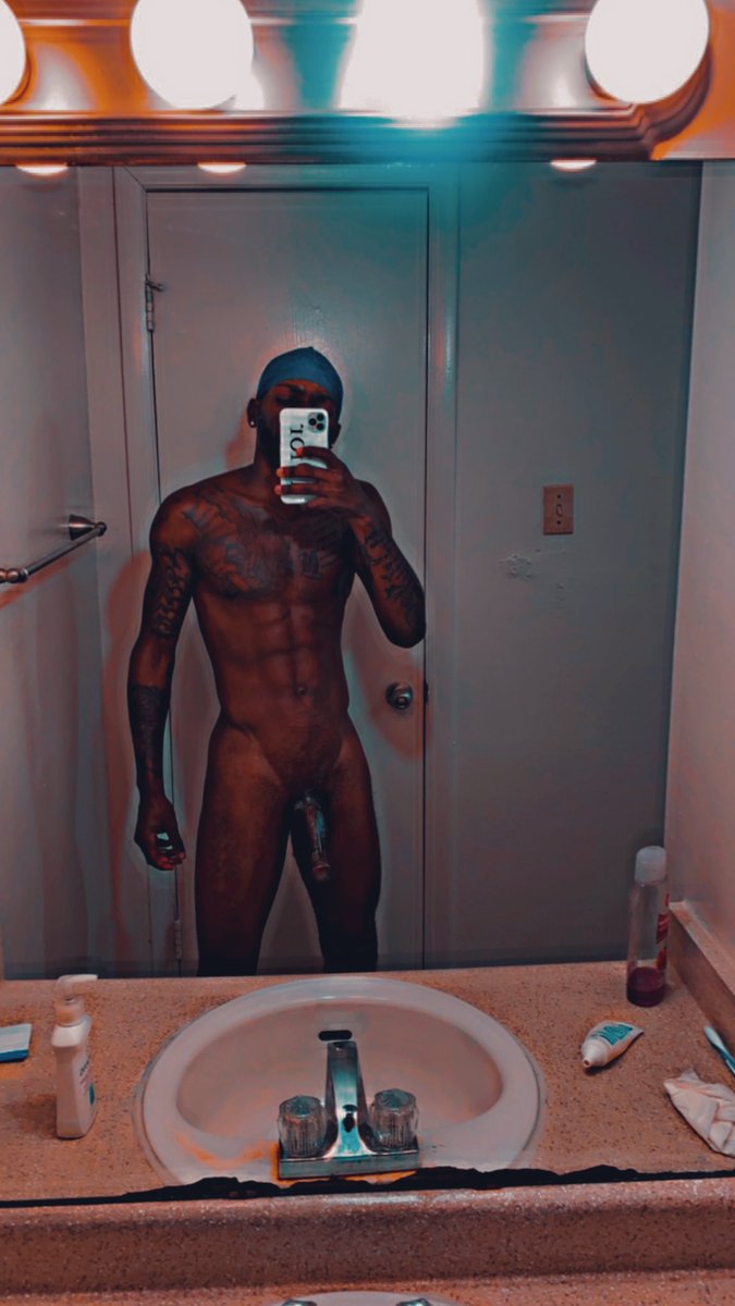 🦍😈 tweet media